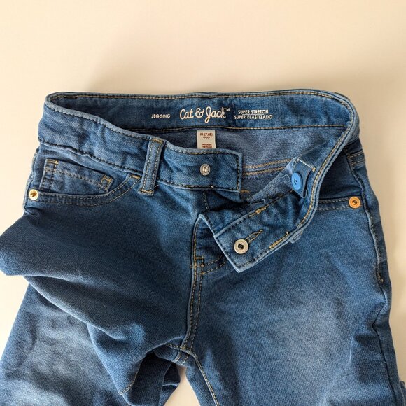 Girls' Mid-Rise Soft Knit Jeggings - Cat & Jack™ Medium Wash M VGUC - Picture 3 of 5
